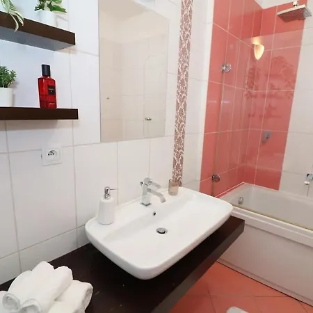 Charming For 8 - Old Town Apartmán Bratislava