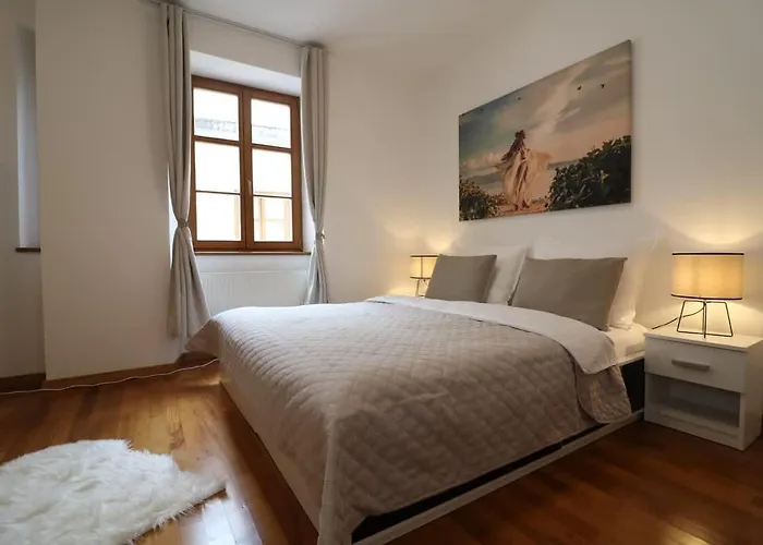 Charming In The Heart Of * Pressburg