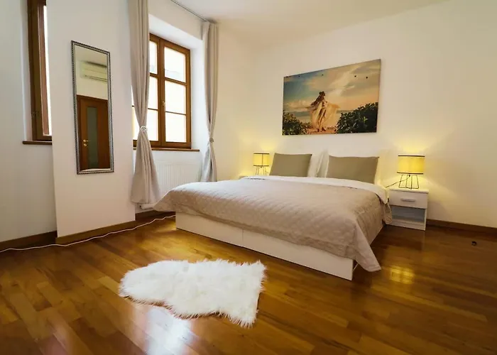 Charming In The Heart Of Apartment