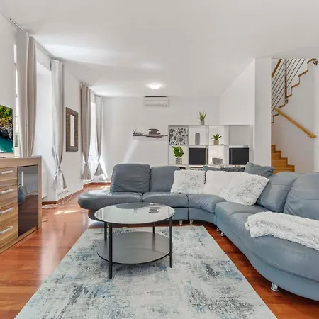 Charming In The Heart Of Pressburg